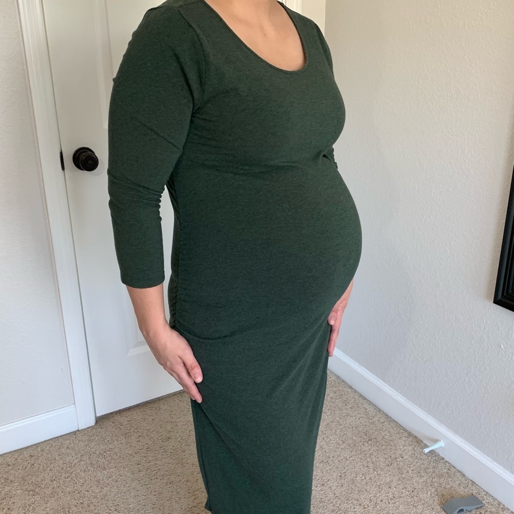 Ingrid and Isabel Hunter Green 3/4 Sleeve Dress